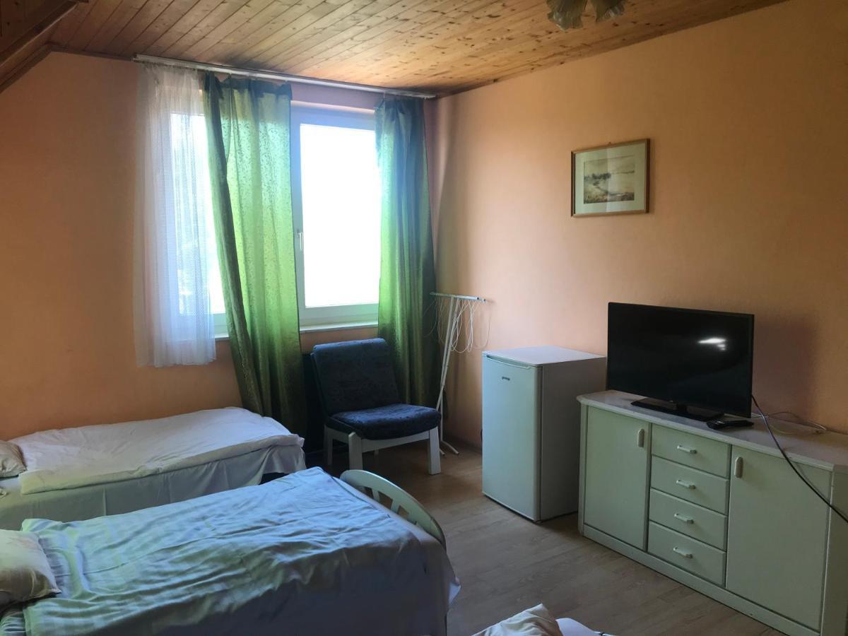 Francoise Szallo Balatonlelle Bagian luar foto